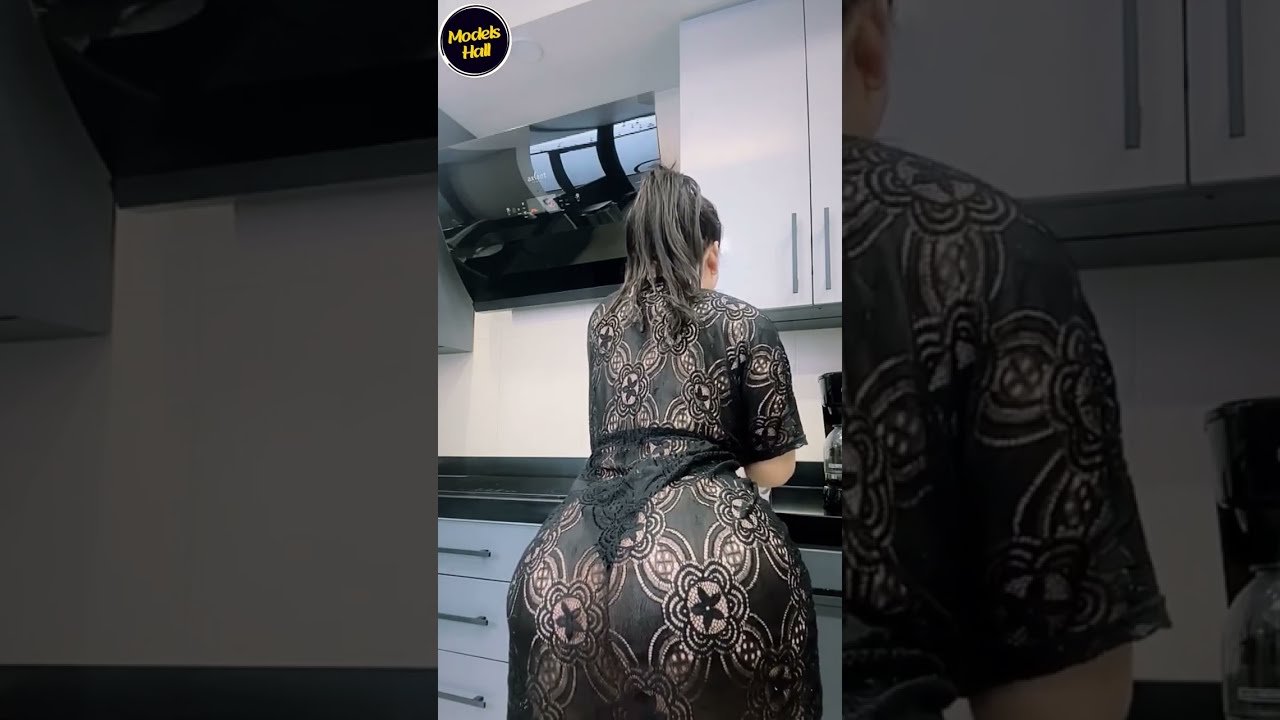Arely Hernandez ✅  – American  plus size Curvy  Model – Bio & Wiki